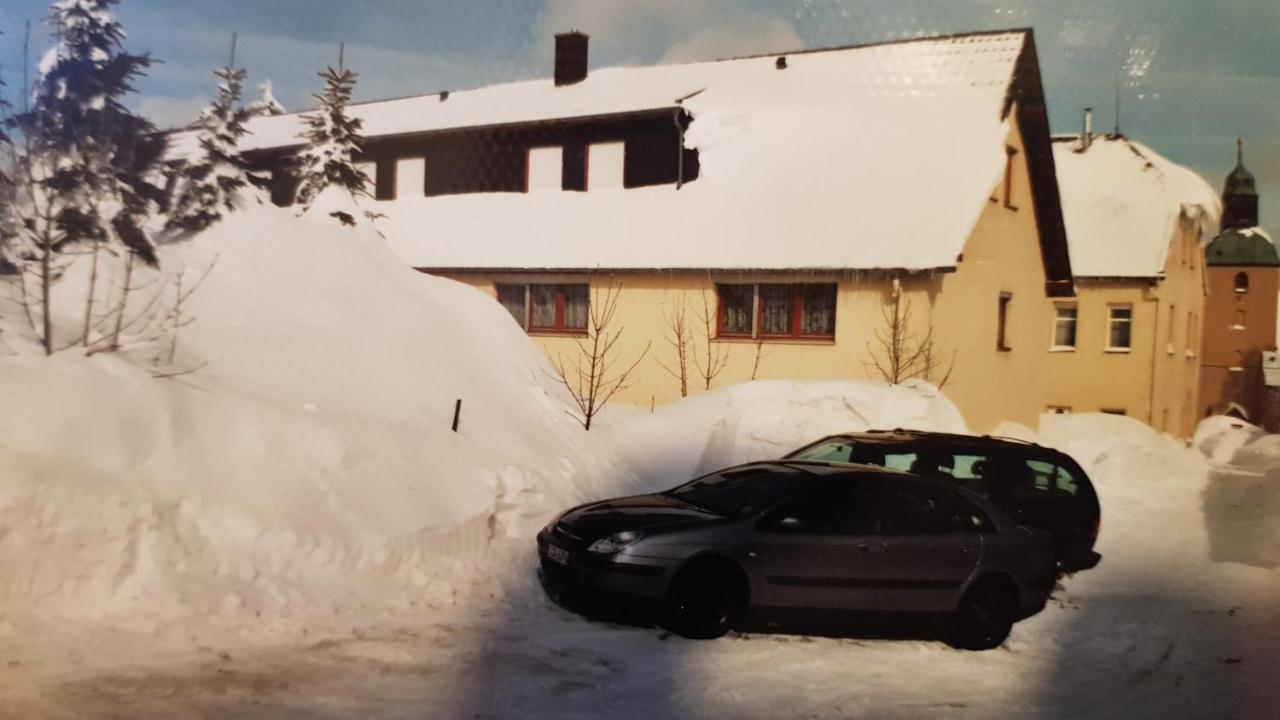 Pension & Gasthof Erbgericht Hoehenlage 850M มาเรียนแบร์ก ภายนอก รูปภาพ